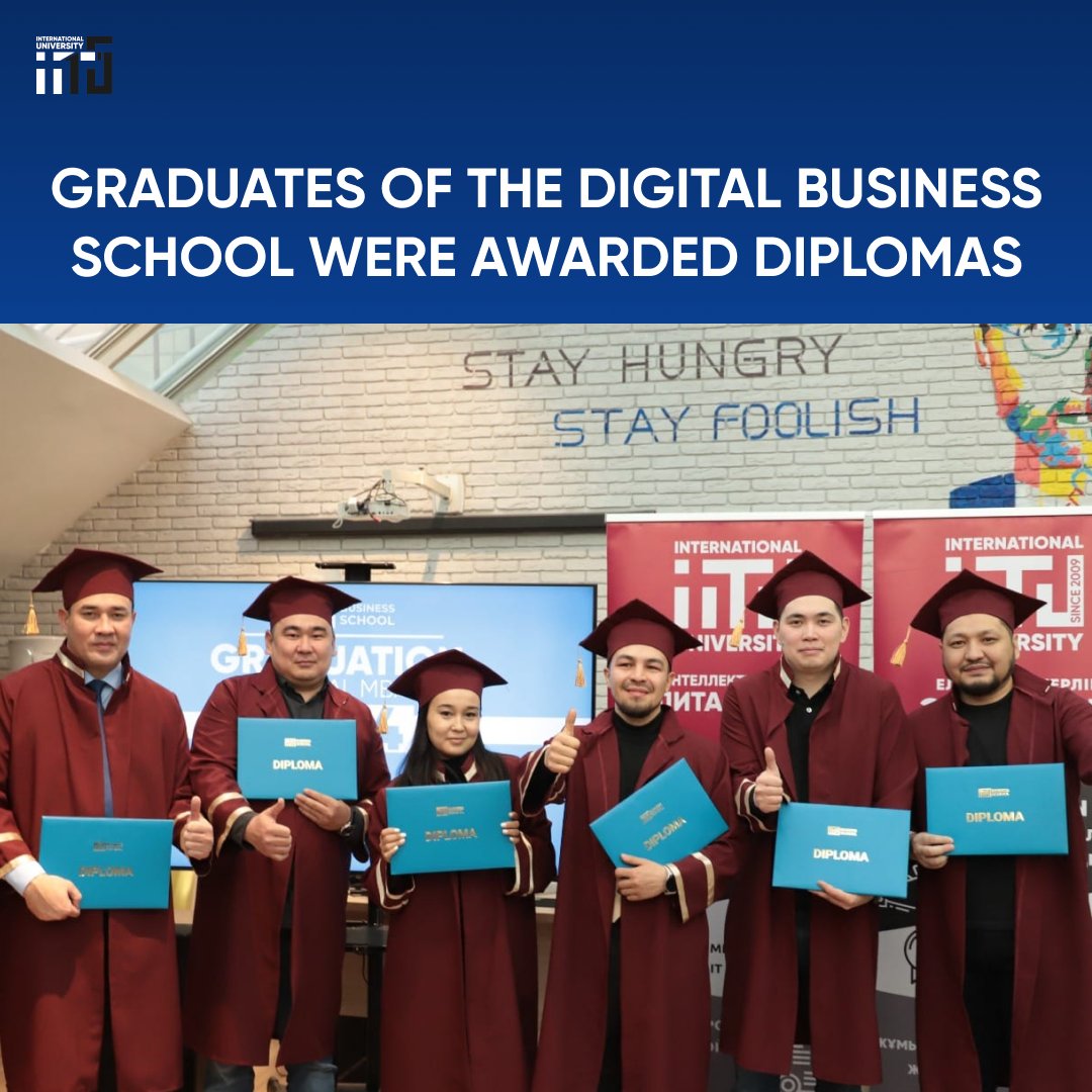Graduates of the Digital Business School were awarded diplomas